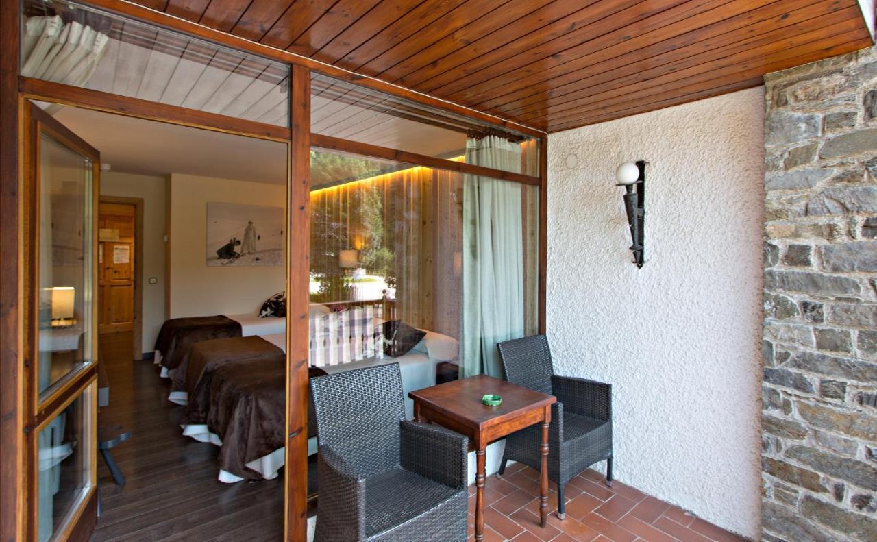 Hotel La Coma Сеткасес Экстерьер фото