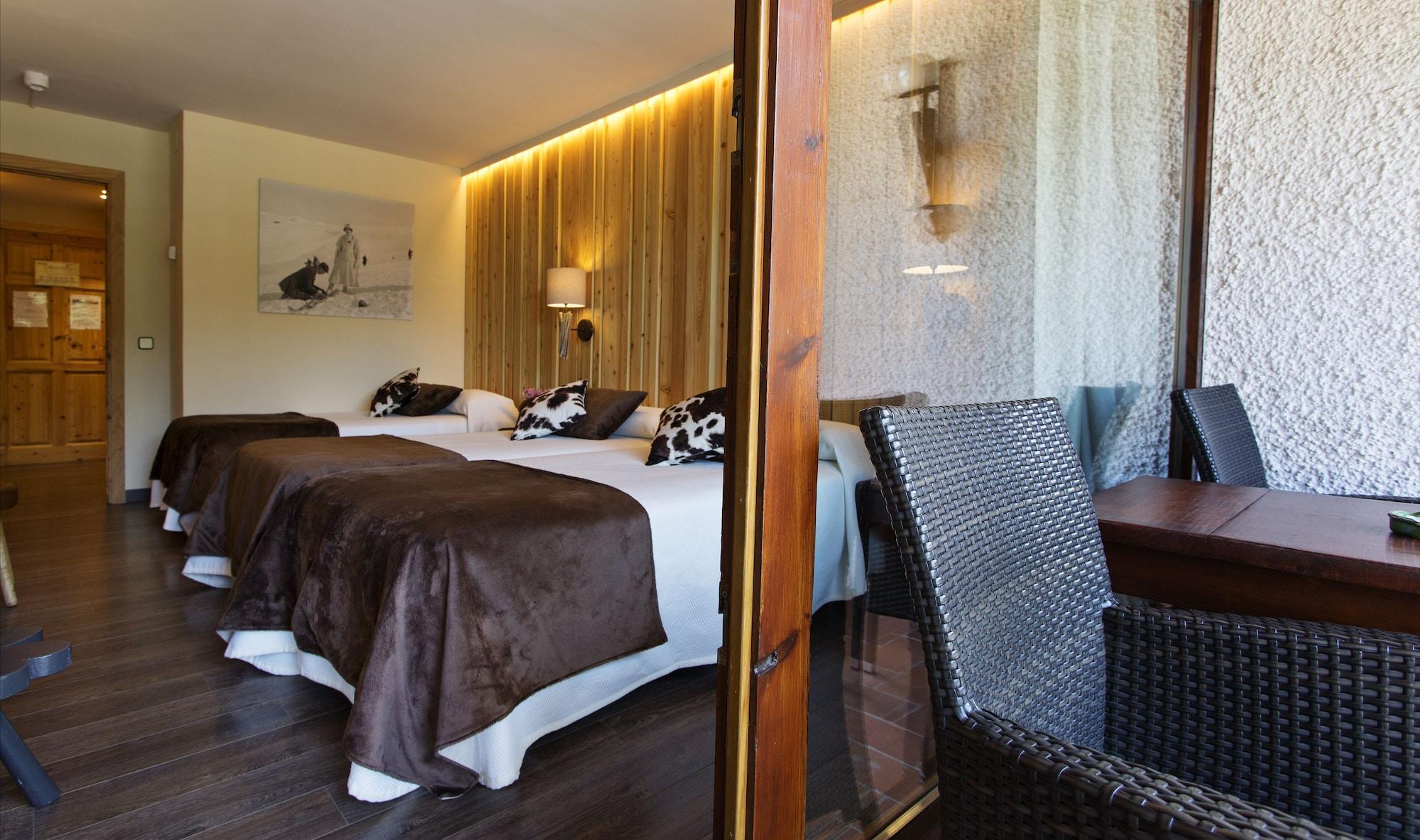 Hotel La Coma Сеткасес Экстерьер фото