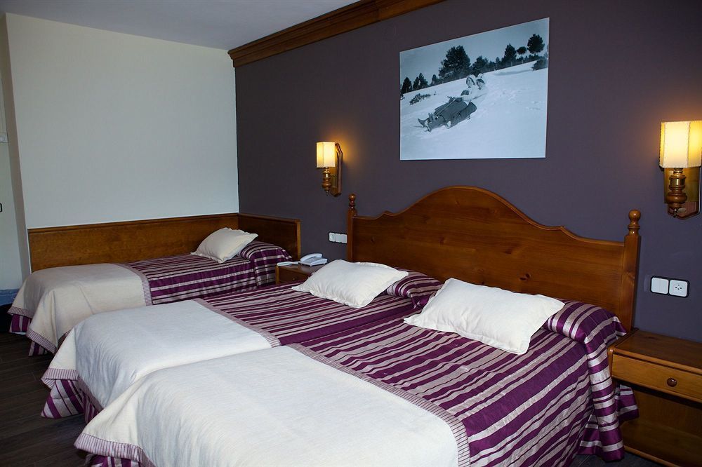 Hotel La Coma Сеткасес Экстерьер фото